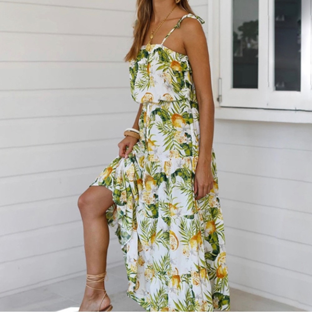 Boutique Lemon Drop Maxi Dress